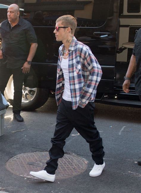 September Justin Bieber Shoes Justin Bieber Outfits Justin Bieber