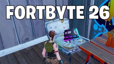 Fortbyte 26 Accesible Con El Traje De Jonesy Del BÚnker Cerca De Un