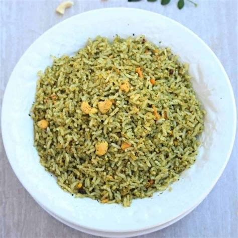 Karuveppilai Sadam Spiced Curry Leaves Rice