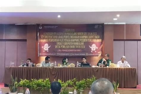 KPU Pandeglang Sosialisasikan Aturan Lokasi Penempatan Alat Peraga