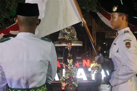 Pesan Bupati Anne Untuk Pasukan Pengibar Bendera HUT RI Ke 74 KIM