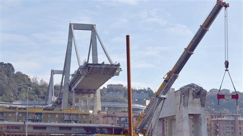 Ponte Morandi Il Video Inedito Del Crollo Si Vede Il Cedimento Dello