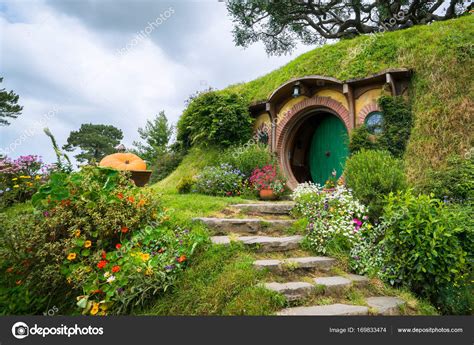 New Zealand Hobbit Set