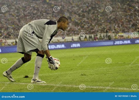 Brazilian goalkeeper Dida editorial stock photo. Image of goalkeeper - 14219558