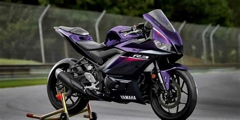 Yamaha Reveals New Colorways for Refreshed 2023 YZF-R3 & YZF R7 ...