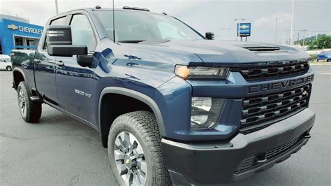 Silverado Custom Crew Cab Hd Northsky Blue Metallic Youtube