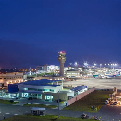 Aeropuerto Internacional Mariscal Sucre Media Odinsa