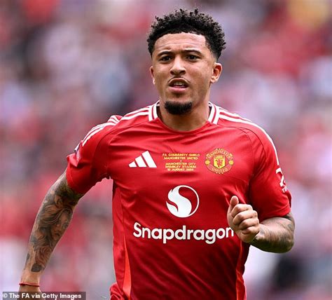 Erik Ten Hag Hails Joshua Zirkzee After Debut Goal Handed Man United