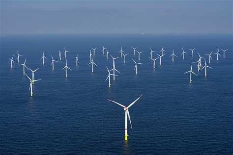 The Worlds Largest Offshore Wind Farm Is Now Operational Padeye