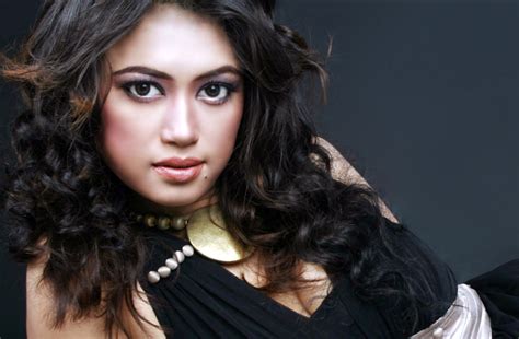 Bengali Celebrity Hot Models And Seductive Girl Bengali Fashion Model Sharmistha Chakra