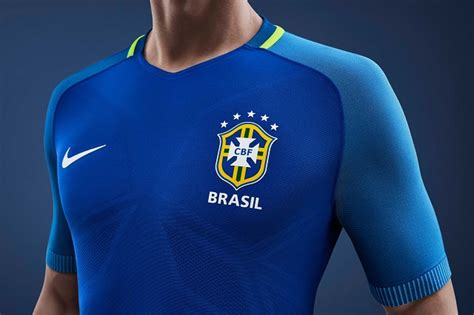 Новая форма сборной Бразилии 2016 | Footykits.ru - Энциклопедия ...