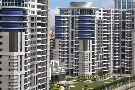 Dlf Pinnacle Golf Course Road Luxury Flats In Gurgaon Gurugram