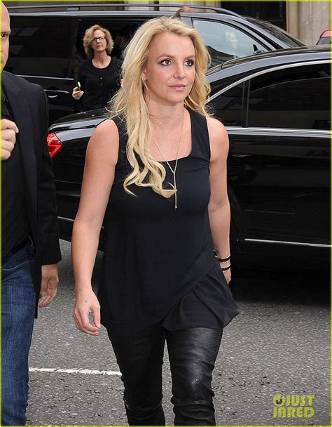 Britney Spears Makes Capital FM Radio Appearance In London Photo