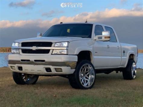 2004 Chevrolet Silverado 2500 Hd With 22x12 44 Hardcore Offroad Hc18 And 31125r22 Atturo