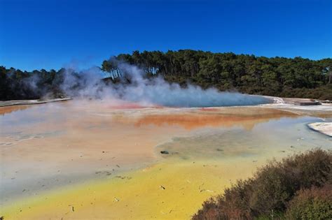 Parque Geot Rmico De Wai O Tapu Rotorua Nova Zel Ndia Foto Premium