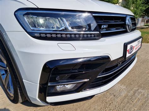 Vw Tiguan Tdi R Line Tkm Navi Led Tempomat Alu Pdc El Paket