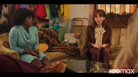 Minx Spaß für Fleabag Fans Derbe Gags über Sex Nacktheit Schmuddelhefte