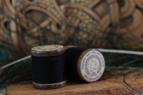 Black Sewing and Embroidery Thread 100% wool – Lykos Leather