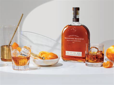 Taste Woodford Reserve Old Fashioned Cocktails In A Curated Tour This