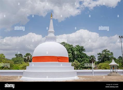 White Dagoba Dome Roof Of A Temple In Sri Lanka Stock Photo Alamy