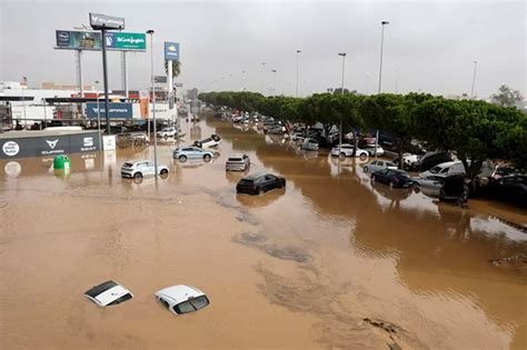 Sono I Morti Per Le Inondazioni In Spagna Valencia Alluvione Notizia