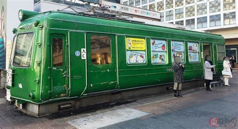 渋谷駅ハチ公前広場の電車 「ハチ公の故郷」秋田大館に移設へ 東急5000系「青ガエル」（乗りものニュース）