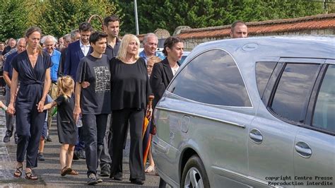 Centre Presse Obsèques De Gérard Leclerc Lémotion Ce Jeudi Aux Trois M