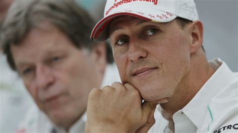 Chronologie Einer Karriere Michael Schumacher Zeigt Momente Des