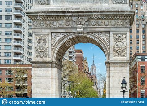 Washington Square Arch in New York City Editorial Photography - Image ...