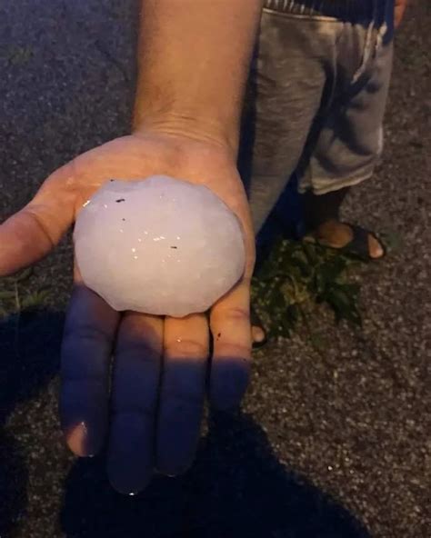 Maltempo Lombardia Allagamenti Grandine E Forte Vento Diversi Feriti