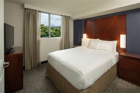 Extended Stay Airport Hotels In Miami Residence Inn Miami Airport