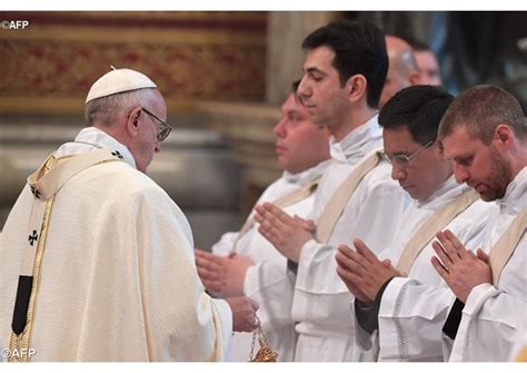 “ser Sacerdotes Es Jugarse La Vida Por El Señor Y Por Los Hermanos