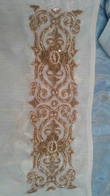 Pin on Motifs de broderie perlée Gold work embroidery Hand