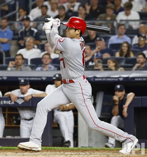 Photo New York Yankees Vs Los Angeles Angels At Yankee Stadium