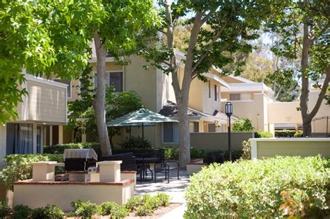 Turtle Rock Vista Apartment Homes Rentals Irvine Ca