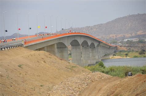 Zamb Zia Pode Ganhar Nova Ponte Sobre Rio Licungo