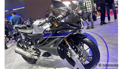 Yamaha R15m Carbon Image Gallery Bikewale