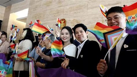 Thailand Potret Sukaria Kelompok LGBT Usai Thailand Legalkan