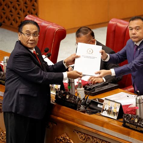 Indonesia Bans Sex Outside Marriage In New Criminal Code