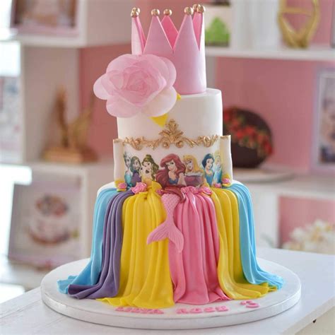 Disney Princesses Cake 15