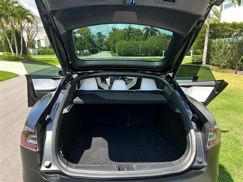 2020 Tesla Model S - Used Tesla Model S for sale in Delray Beach ...