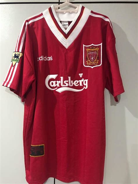 Retro Original Liverpool Jersey, Men's Fashion, Activewear on Carousell