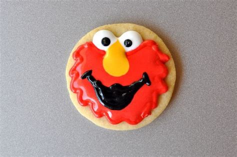 Elmo Sugar Cookies | Elmo cupcakes, Elmo cookies, Elmo birthday party