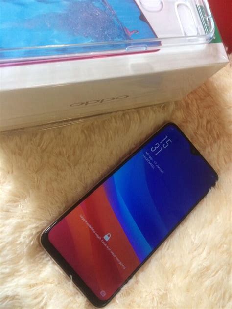 Terjual OPPO F9 Jade Green Hijau Berlian 4 64GB FULLSET KASKUS