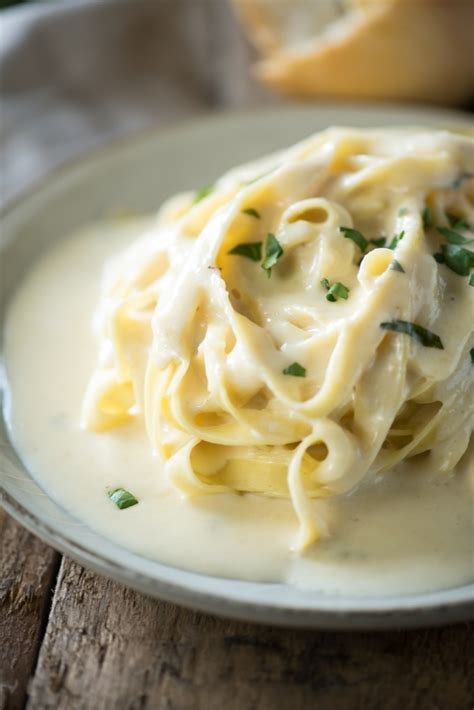 This Homemade Copycat Olive Garden Alfredo Sauce Is A Fast And Easy Hot Sex Picture