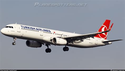 TC JTI Turkish Airlines Airbus A321 231 WL Photo By Spotterfreund ID