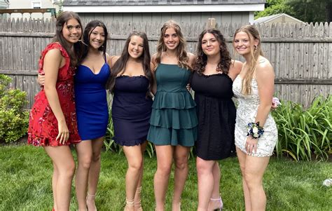 Conard High School Senior Prom Photo Gallery We Ha West Hartford News