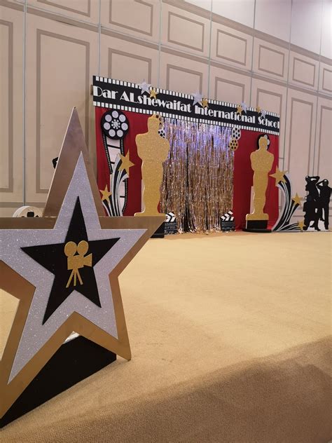 Hollywood Party Table Decor