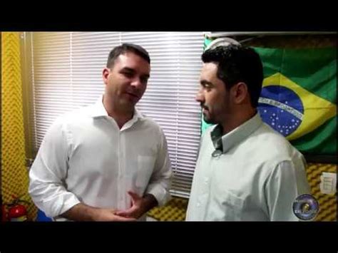 ENTREVISTA EXCLUSIVA DEPUTADO FLAVIO BOLSONARO NA 95 FM MACAÉ YouTube