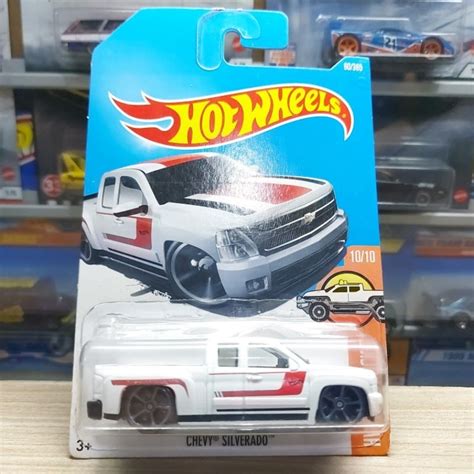 Hot Wheels Chevy Silverado White Shopee Malaysia